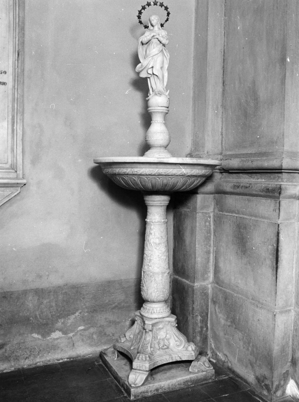 acquasantiera - a fusto - bottega toscana (sec. XVI)