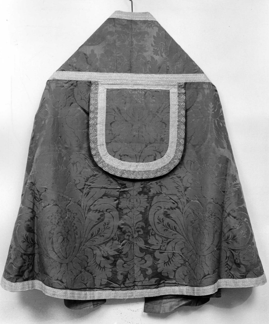 piviale - manifattura toscana (inizio sec. XVIII)