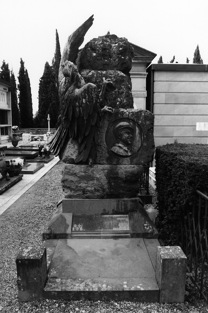 monumento funebre di Baldi Vittorio Renzo (sec. XX)