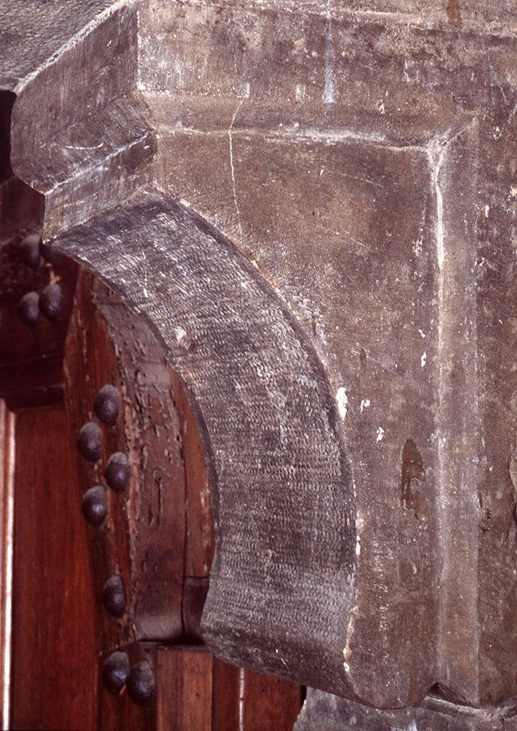 mensola, serie - produzione toscana (sec. XIV)