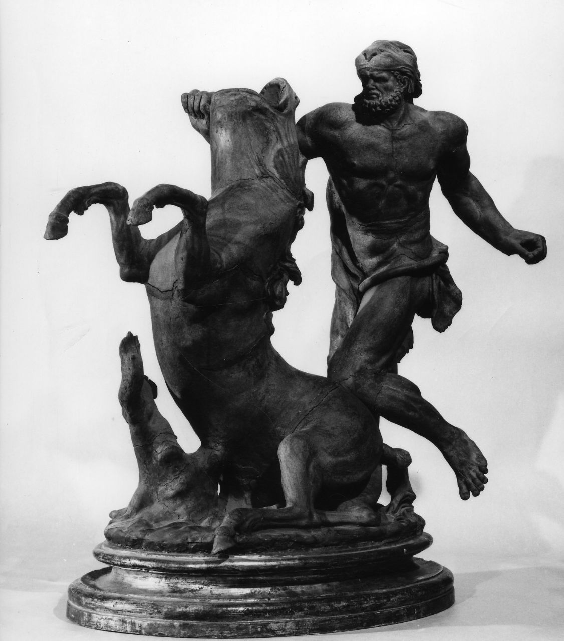 Ercole doma una cavalla di Diomede (scultura) - ambito fiorentino (fine/inizio secc. XVI/ XVII)