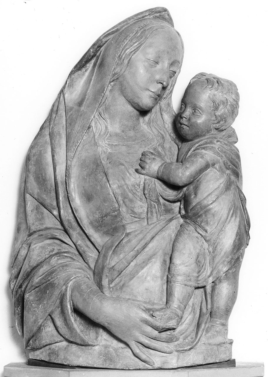 Madonna con Bambino (rilievo) di Civitali Matteo (bottega) (primo quarto sec. XVI)