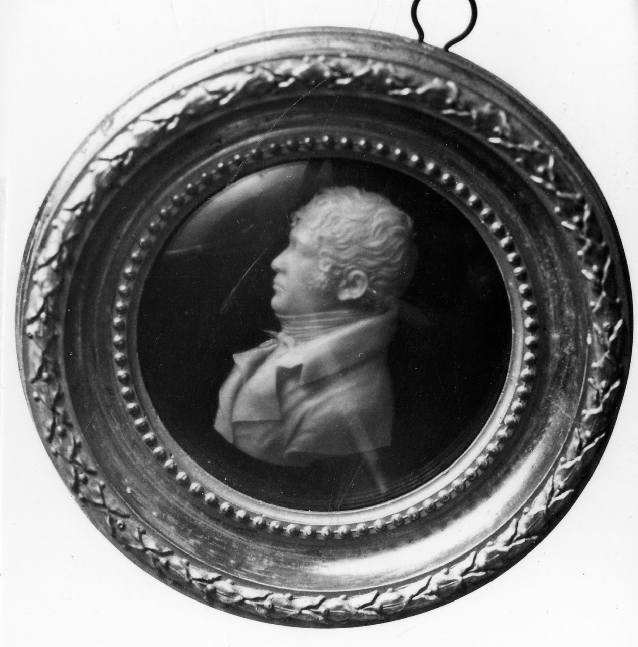busto di uomo (rilievo) di Santarelli Giovanni Antonio (primo quarto sec. XIX)