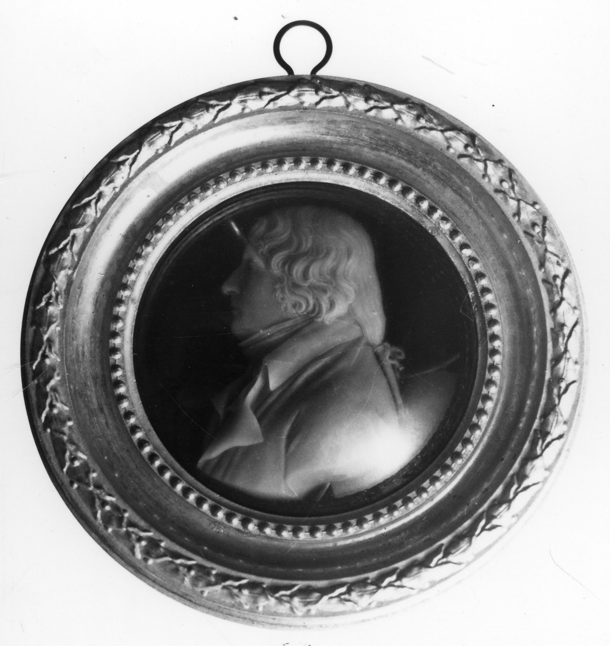 busto di uomo (rilievo) di Santarelli Giovanni Antonio (sec. XIX)