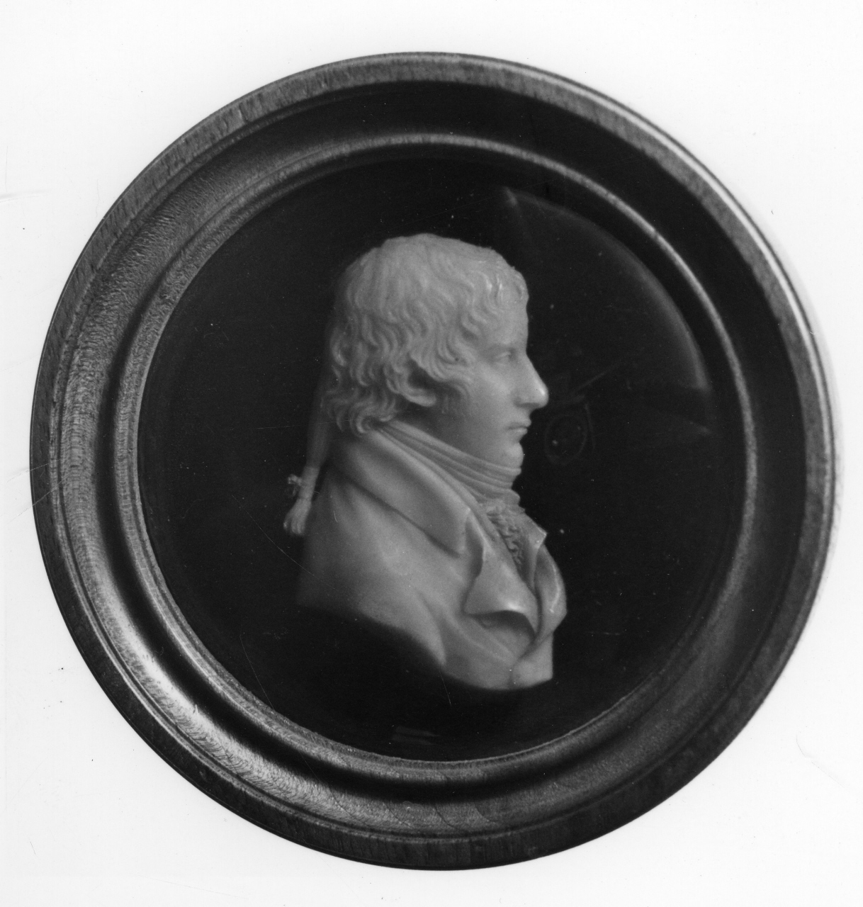 busto di uomo (rilievo) di Santarelli Giovanni Antonio (primo quarto sec. XIX)