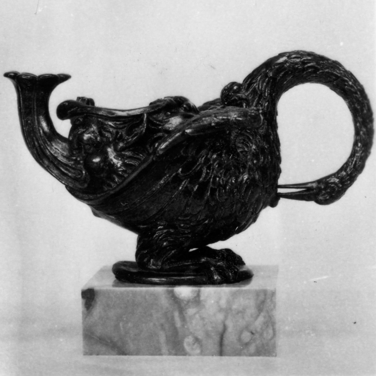 pellicano (lucerna) di Briosco Andrea (primo quarto sec. XVI)