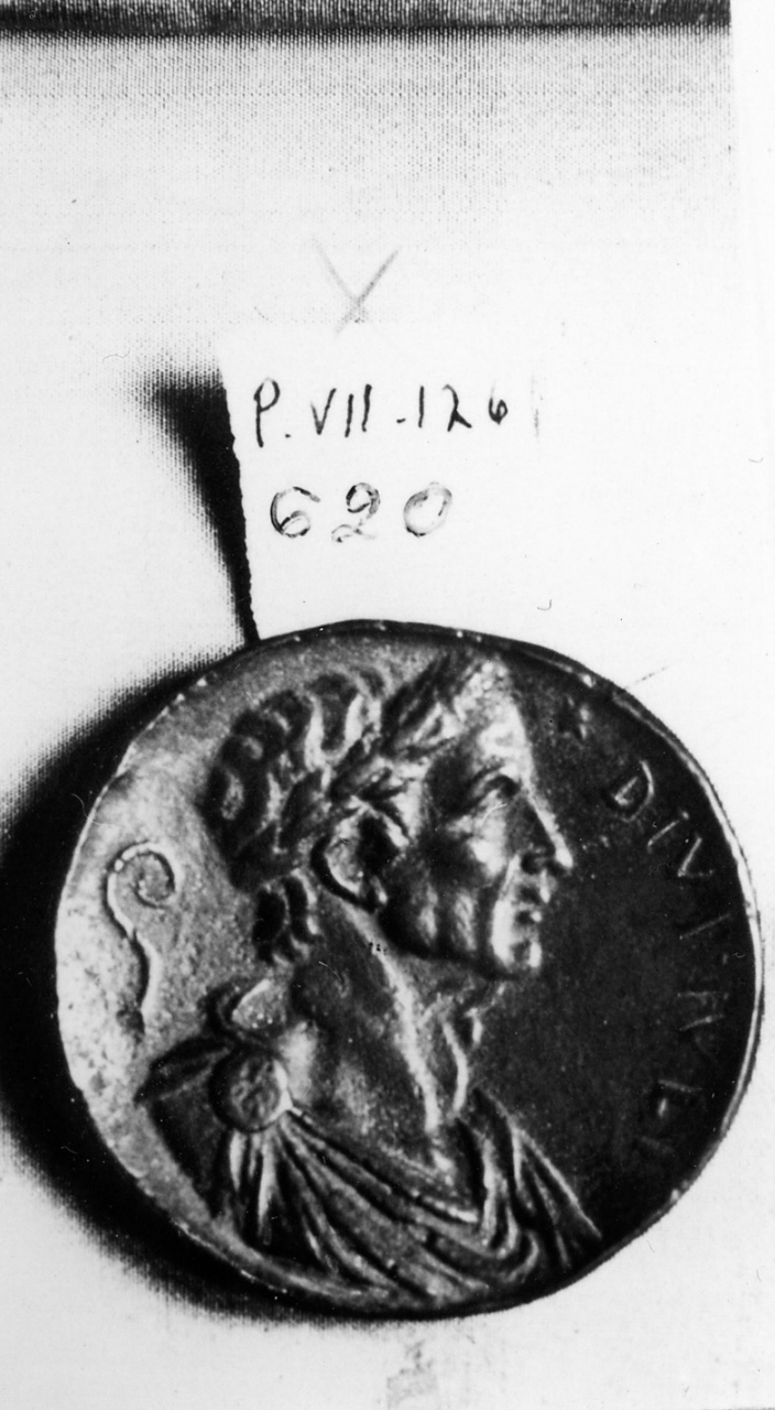 Giulio Cesare (placchetta) - manifattura fiorentina (ultimo quarto sec. XV)