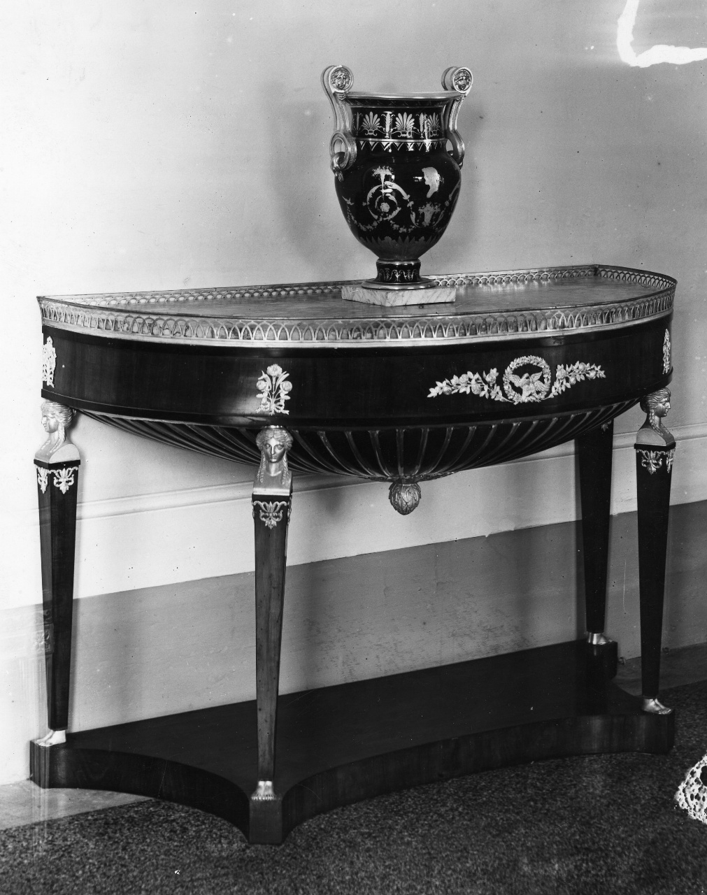 console, serie - manifattura toscana (sec. XIX)