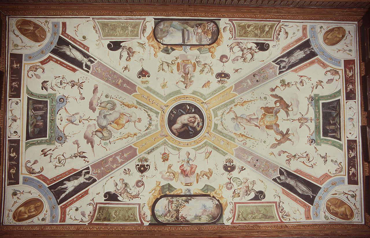 motivi decorativi a grottesche con paesaggi (soffitto dipinto) di Allori Alessandro (bottega) (sec. XVI)