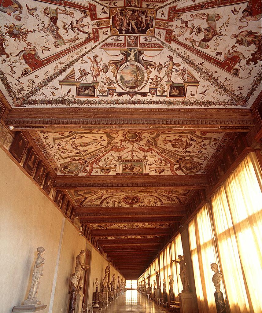 motivi decorativi a grottesche (soffitto dipinto) di Allori Alessandro (bottega) (sec. XVI)