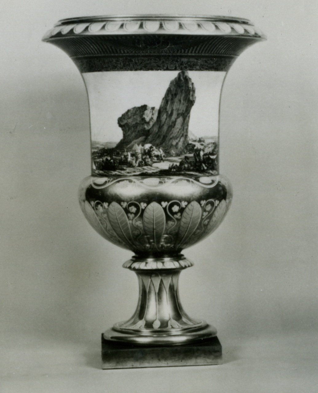 paesaggio (vaso, serie) - manifattura di Sèvres (sec. XIX)
