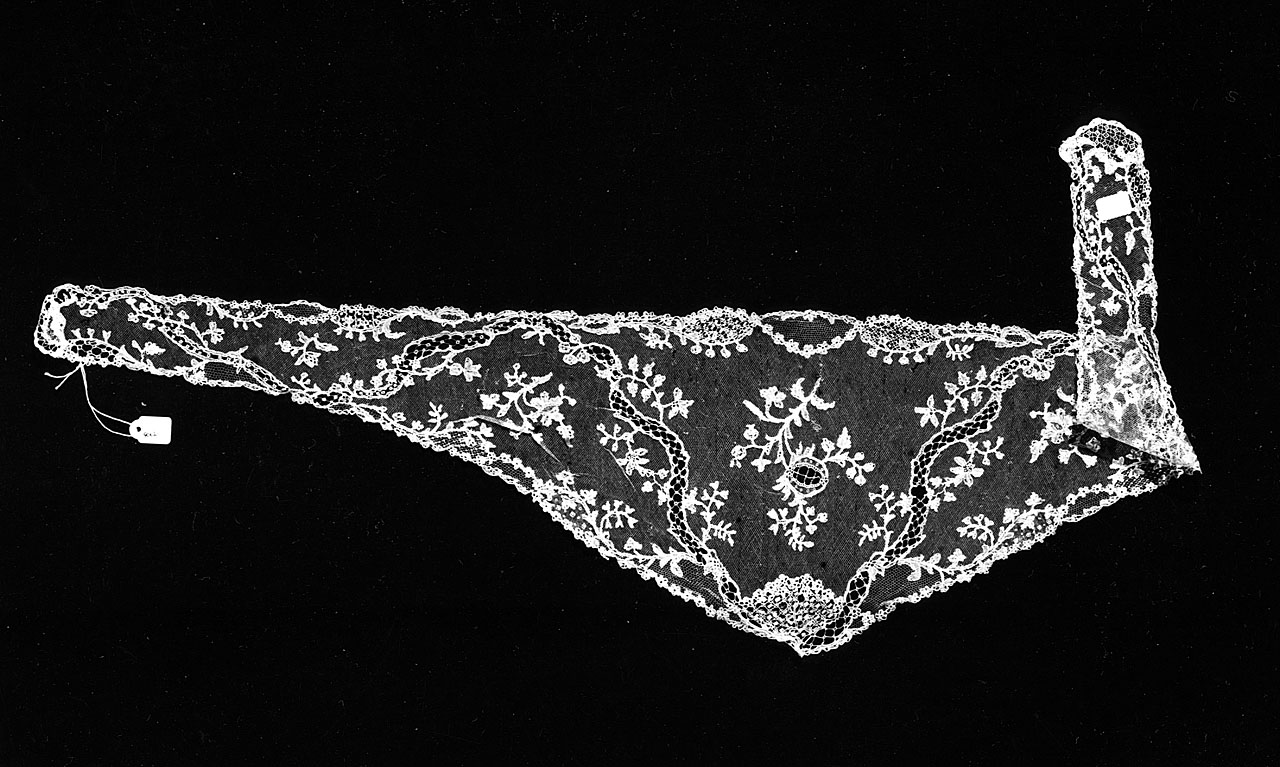 barba di cuffia - manifattura di Alençon (sec. XVIII)