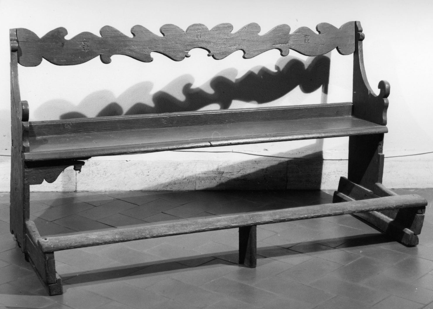 banco da chiesa - bottega toscana (sec. XVIII)