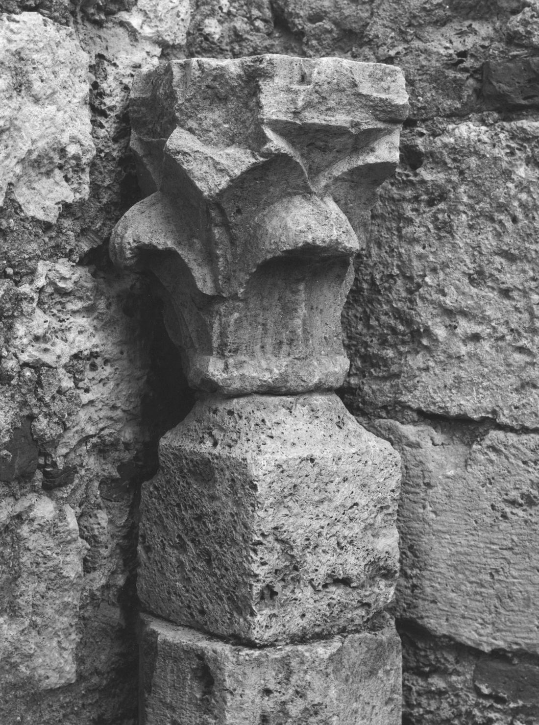 capitello - bottega toscana (sec. XV)