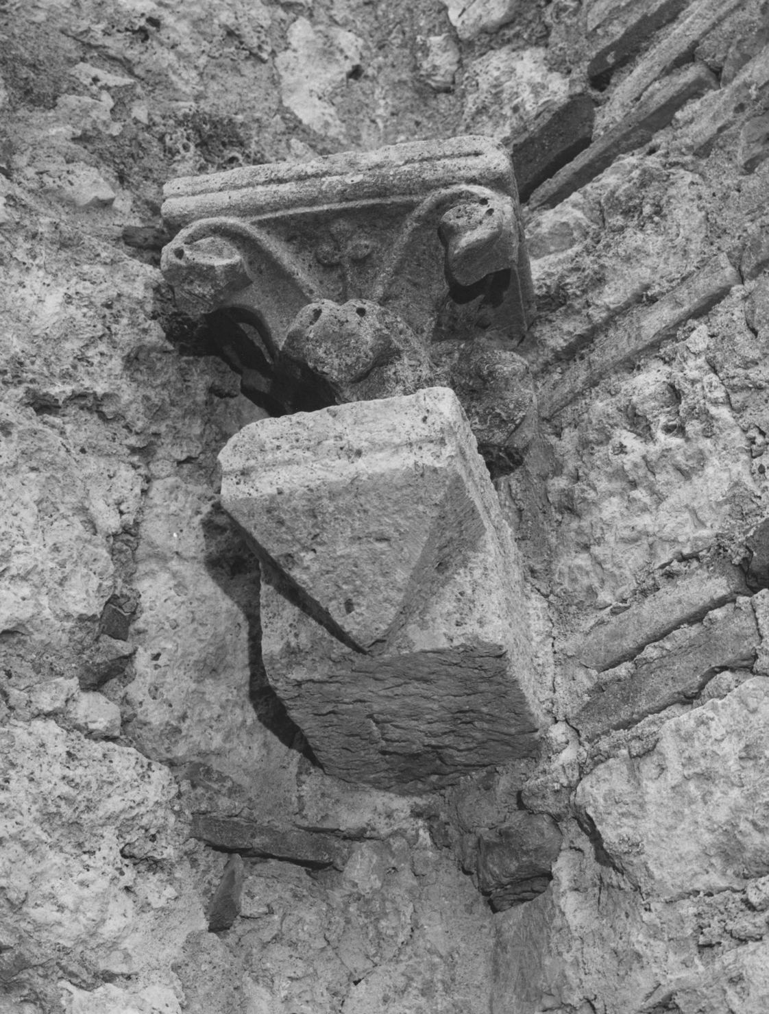 capitello - bottega toscana (sec. XV)