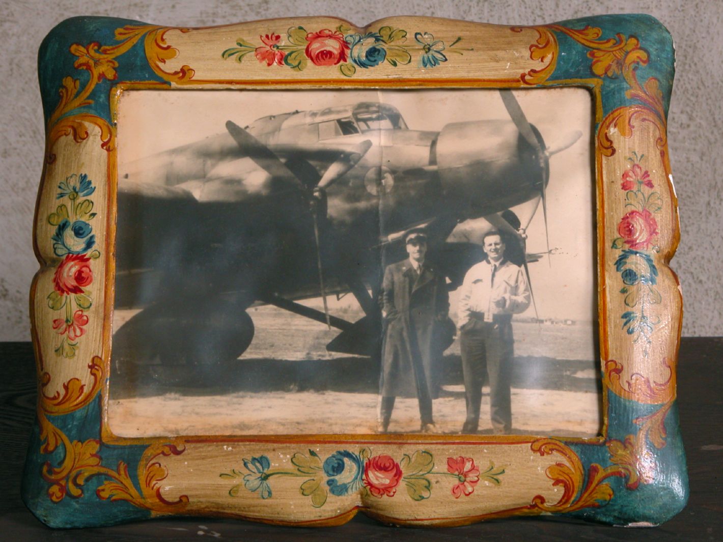 cornice - bottega italiana (secondo quarto sec. XX)