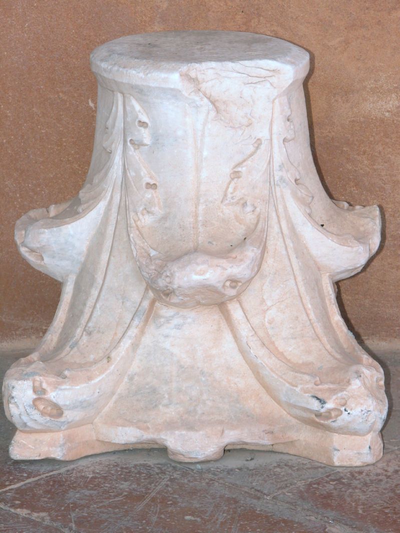 capitello corinzio - ambito toscano (secc. XV/ XVI)