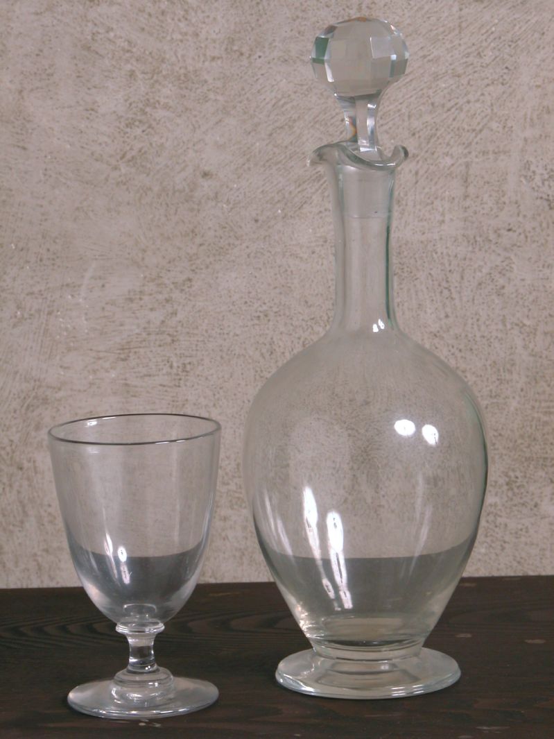 bottiglia - bottega italiana (secondo quarto sec. XX)