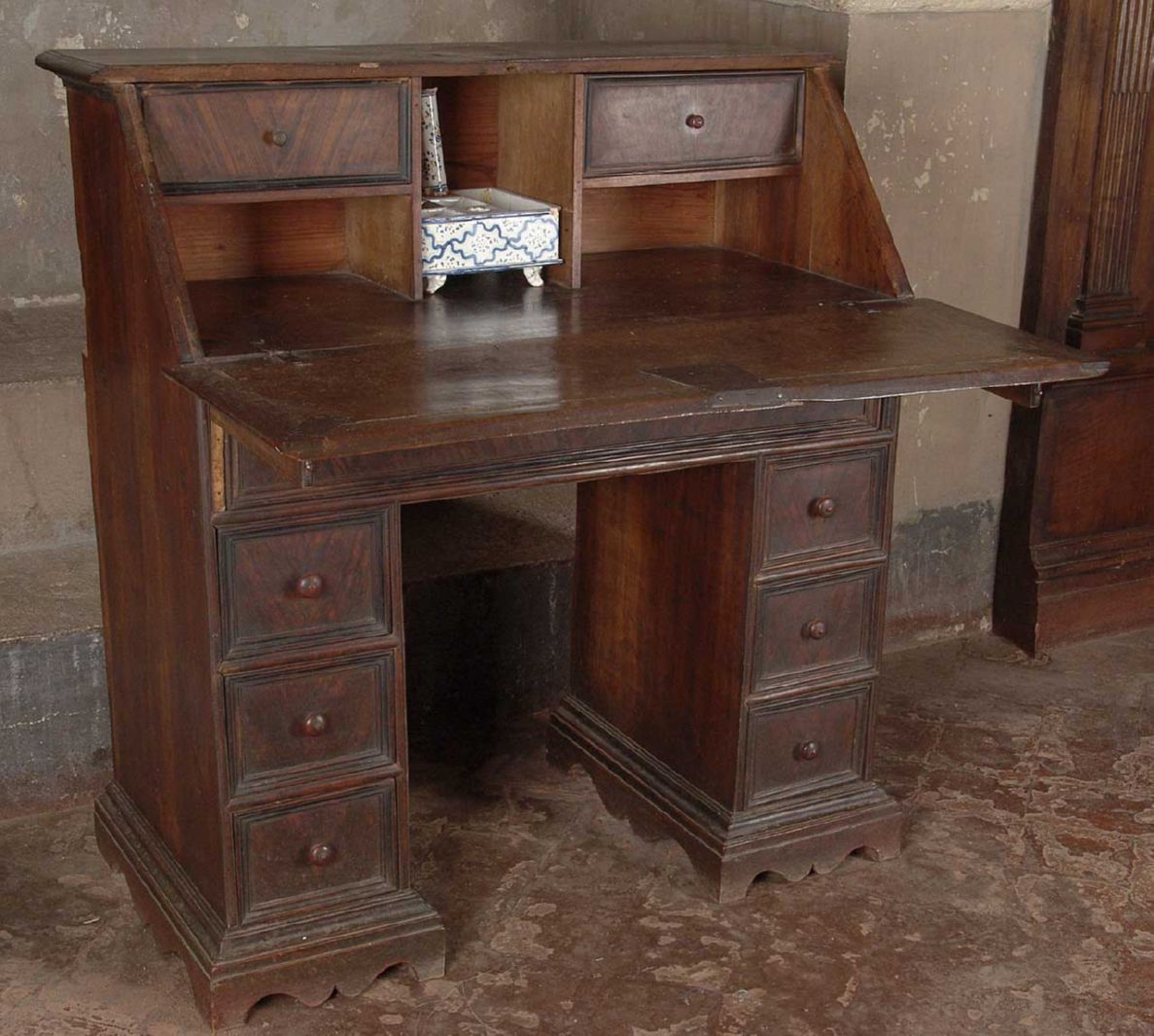 scrivania - a ribalta - bottega toscana (secc. XVII/ XVIII)