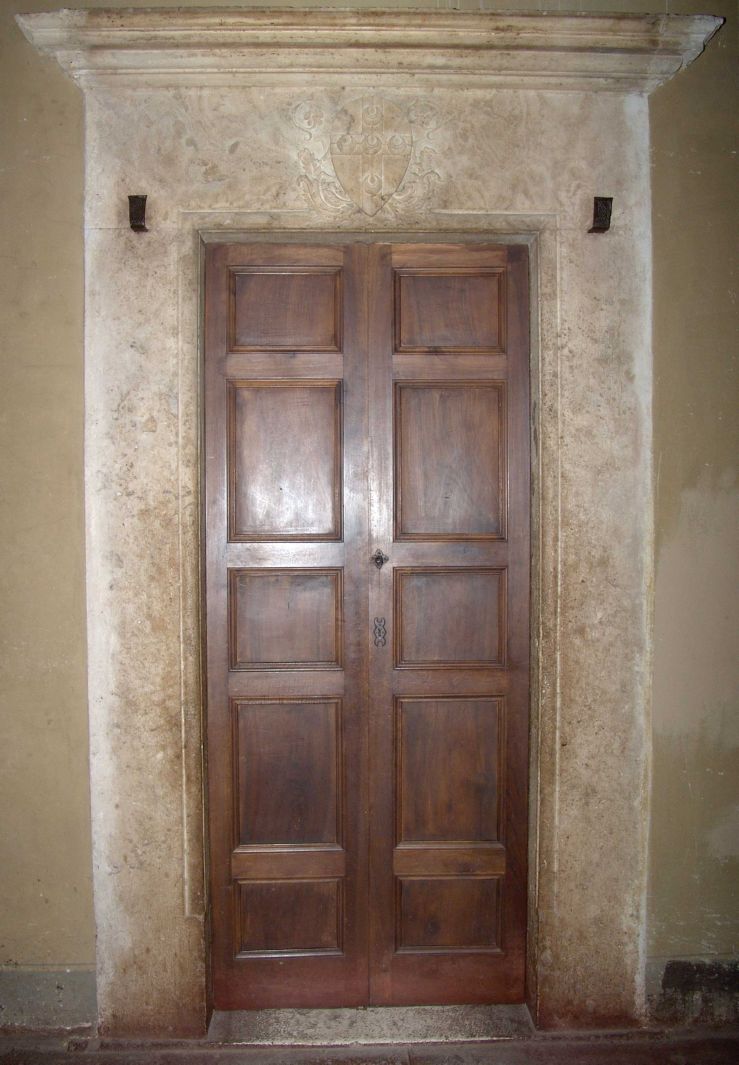 stemma gentilizio della famiglia Piccolomini (mostra di porta) - ambito fiorentino (sec. XV)