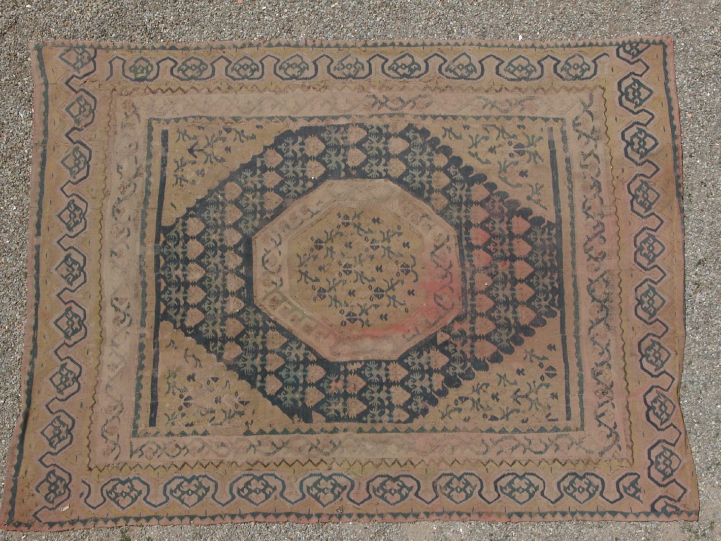 tappeto - manifattura spagnola (?) (secc. XVIII/ XIX)