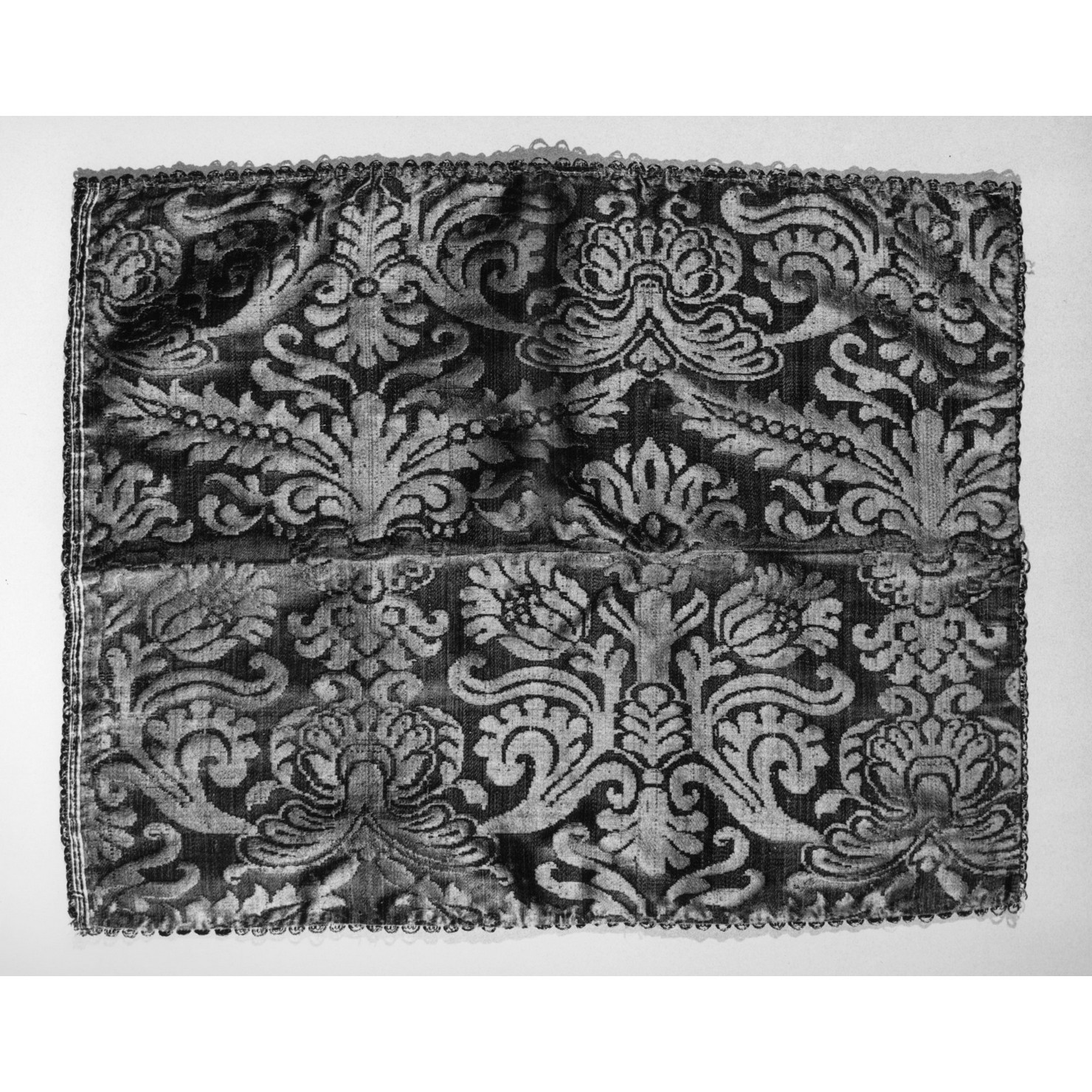 velo di calice - manifattura italiana (secondo quarto sec. XVII)