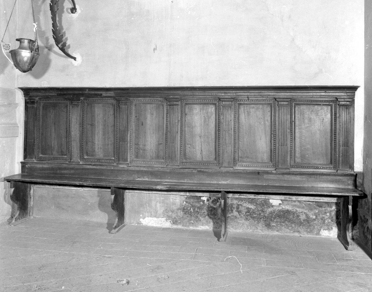 stalli del coro, elemento d'insieme - bottega toscana (secc. XVI/ XVII)