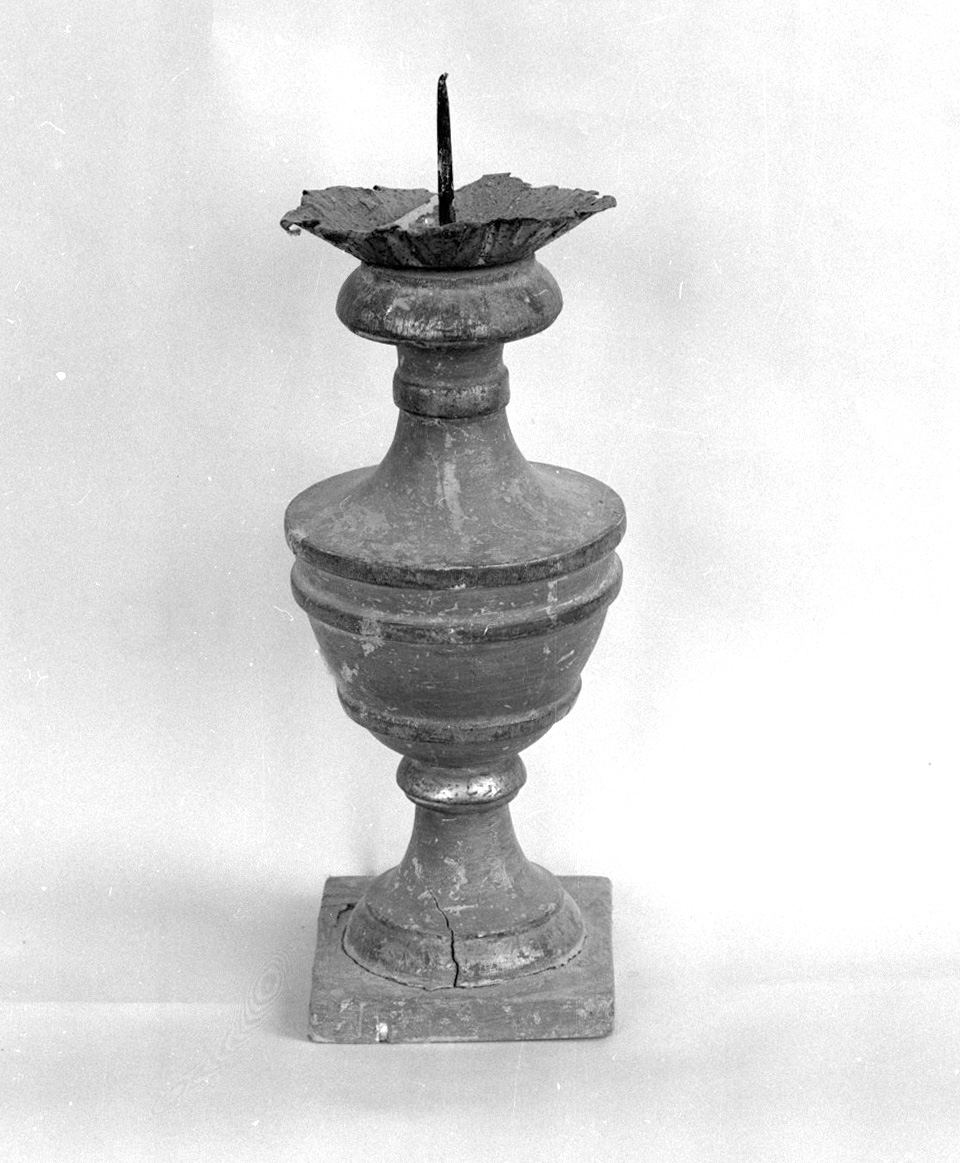 candeliere d'altare, serie - bottega toscana (prima metà sec. XIX)