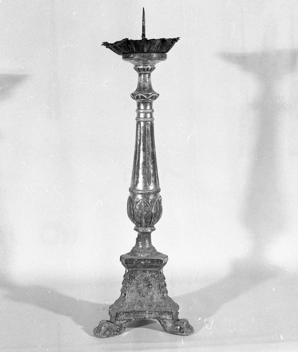 candeliere d'altare, serie - bottega toscana (seconda metà sec. XVIII)