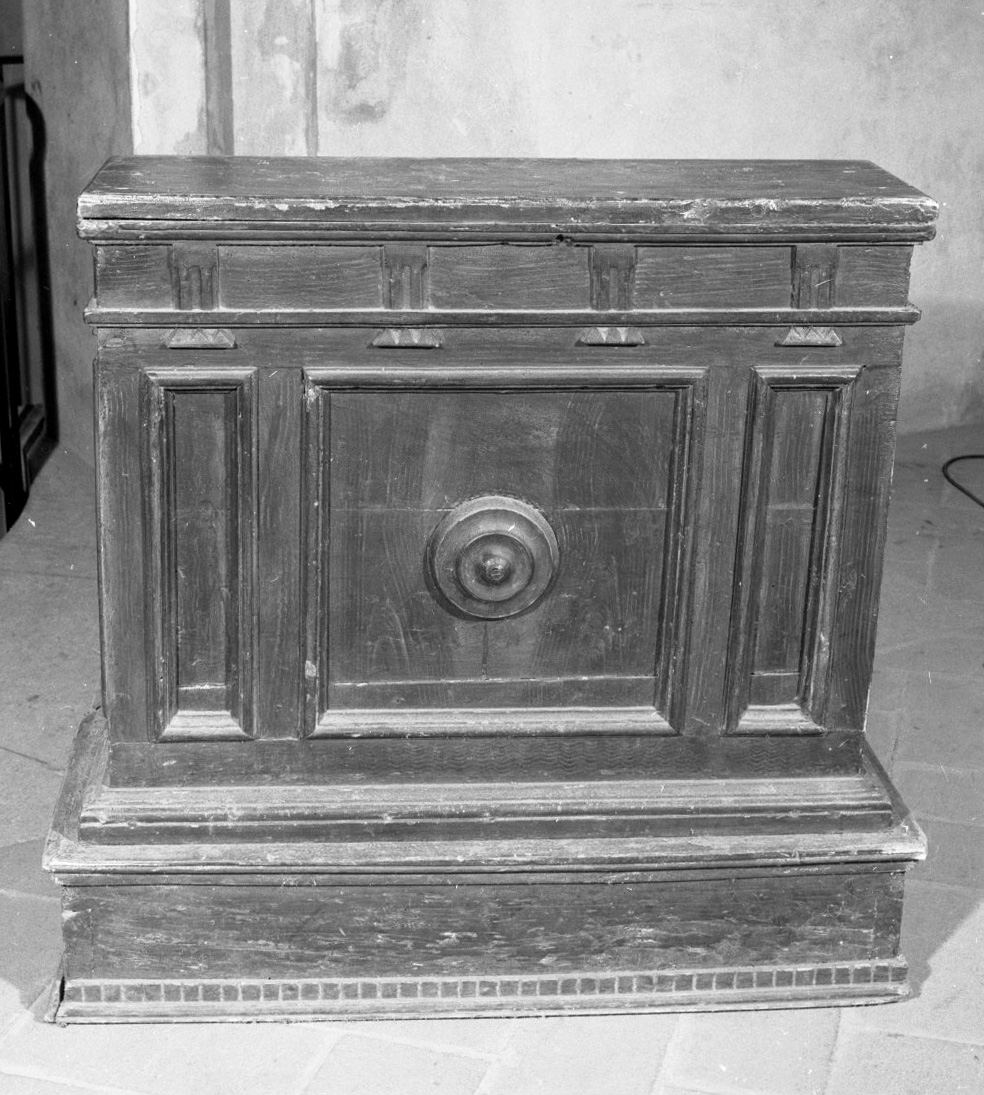 inginocchiatoio - a stipetto, serie - bottega toscana (sec. XVII)