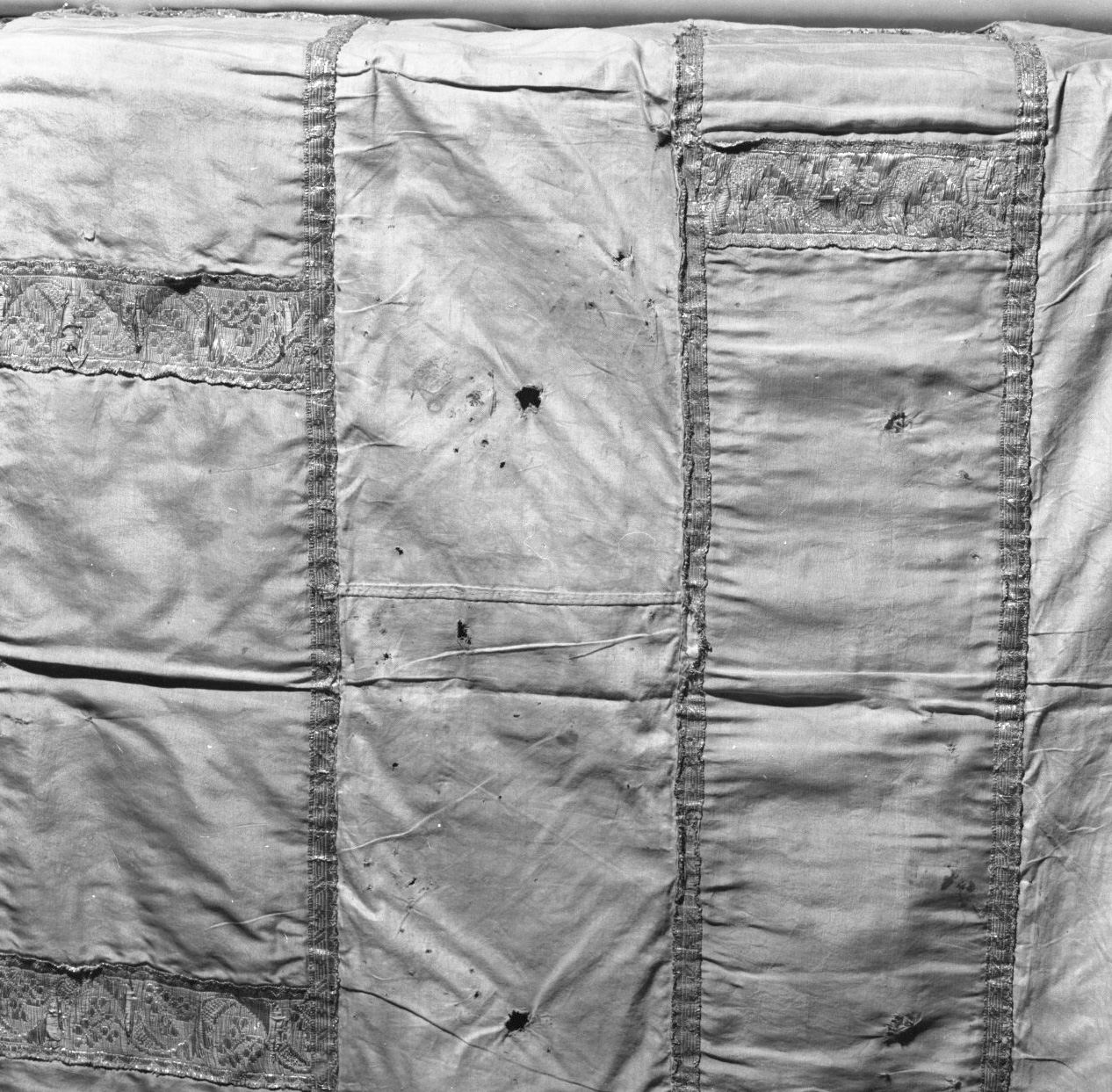 paliotto - manifattura toscana (sec. XVIII)