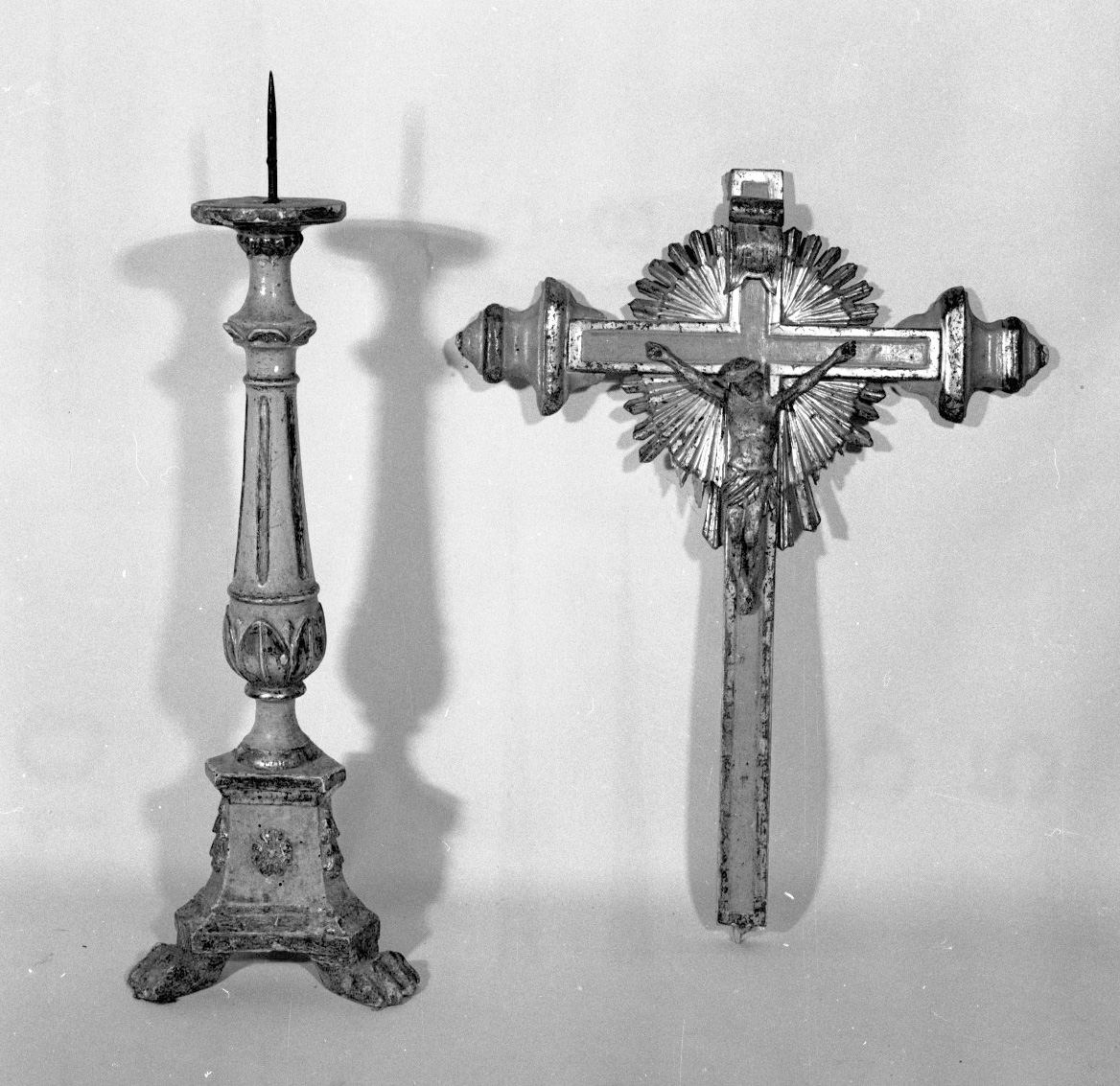 candeliere d'altare, serie - bottega toscana (seconda metà sec. XVIII)