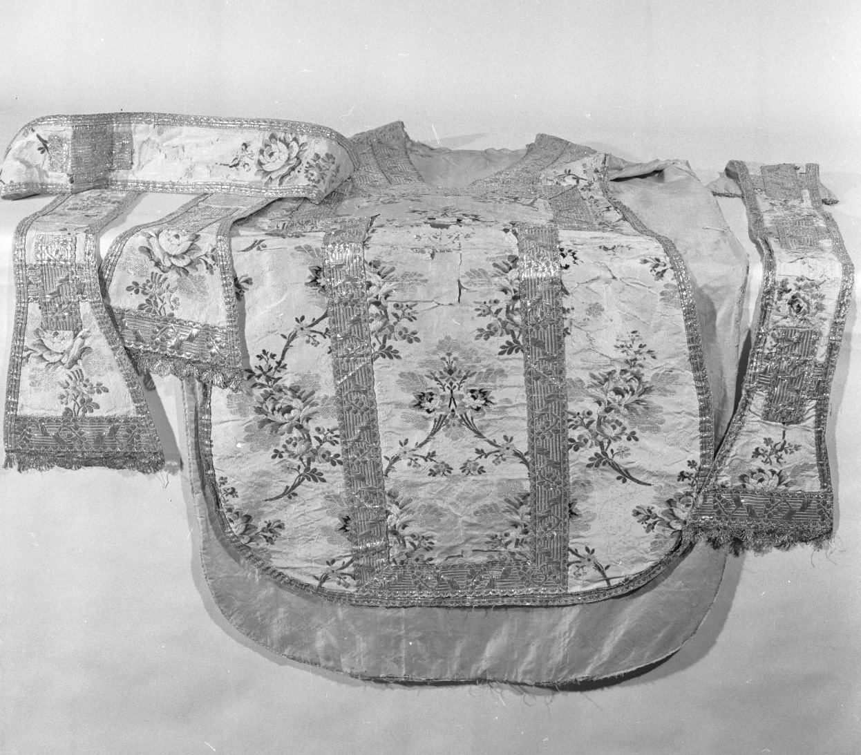 pianeta, elemento d'insieme - manifattura toscana (seconda metà sec. XVIII)