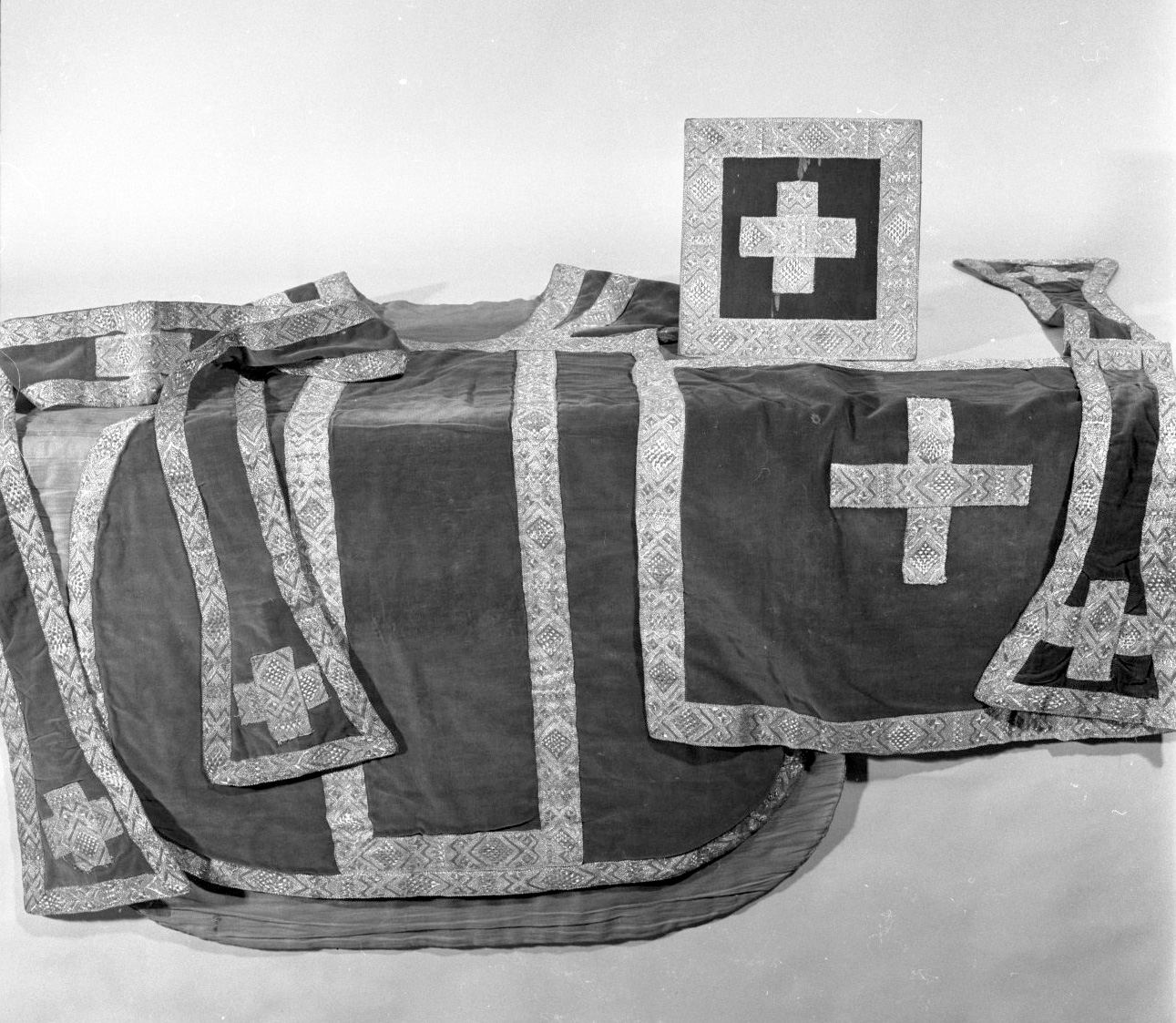 pianeta, elemento d'insieme - manifattura toscana (secc. XIX/ XX)