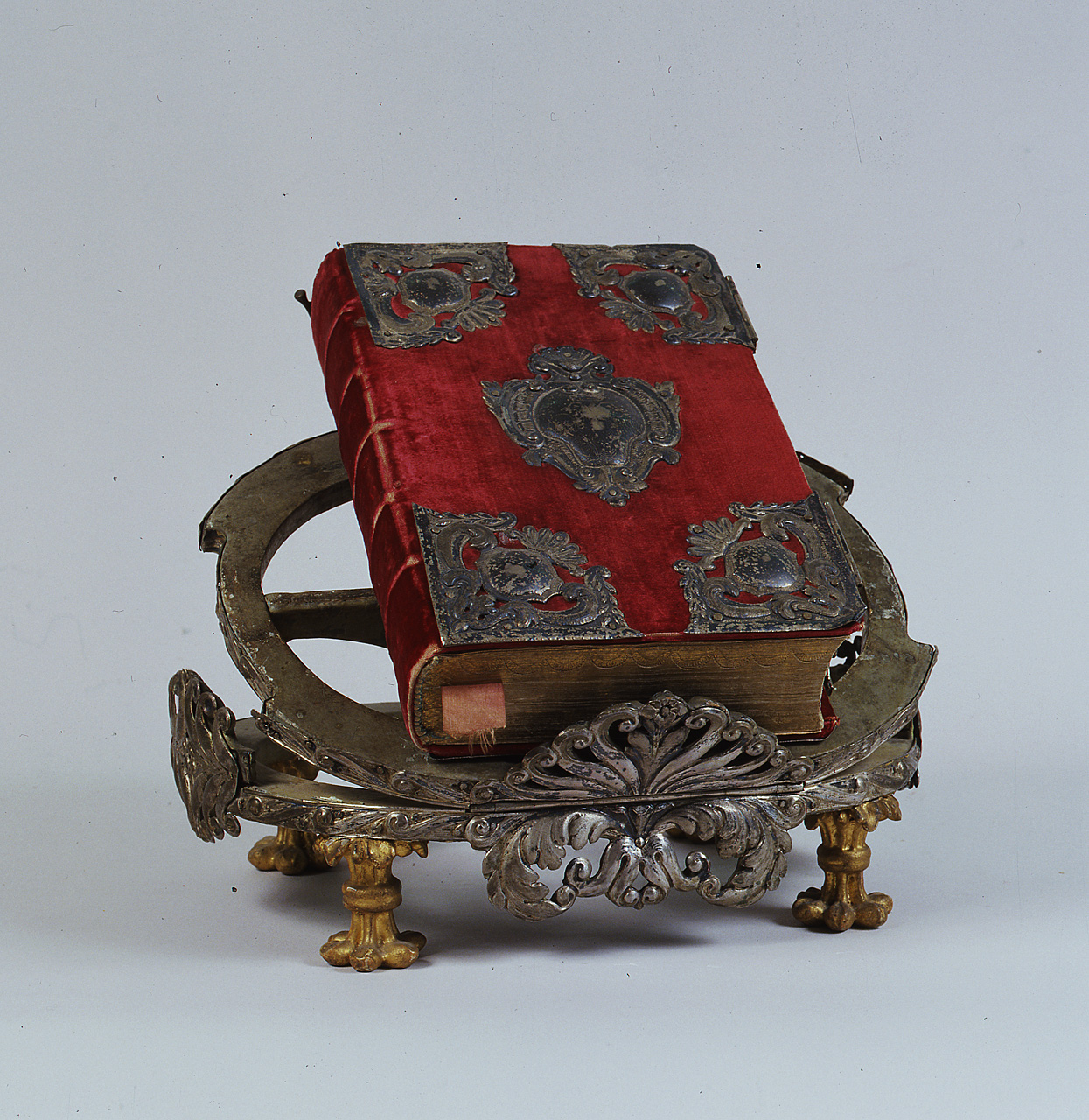 coperta, opera isolata - bottega toscana (sec. XVIII)