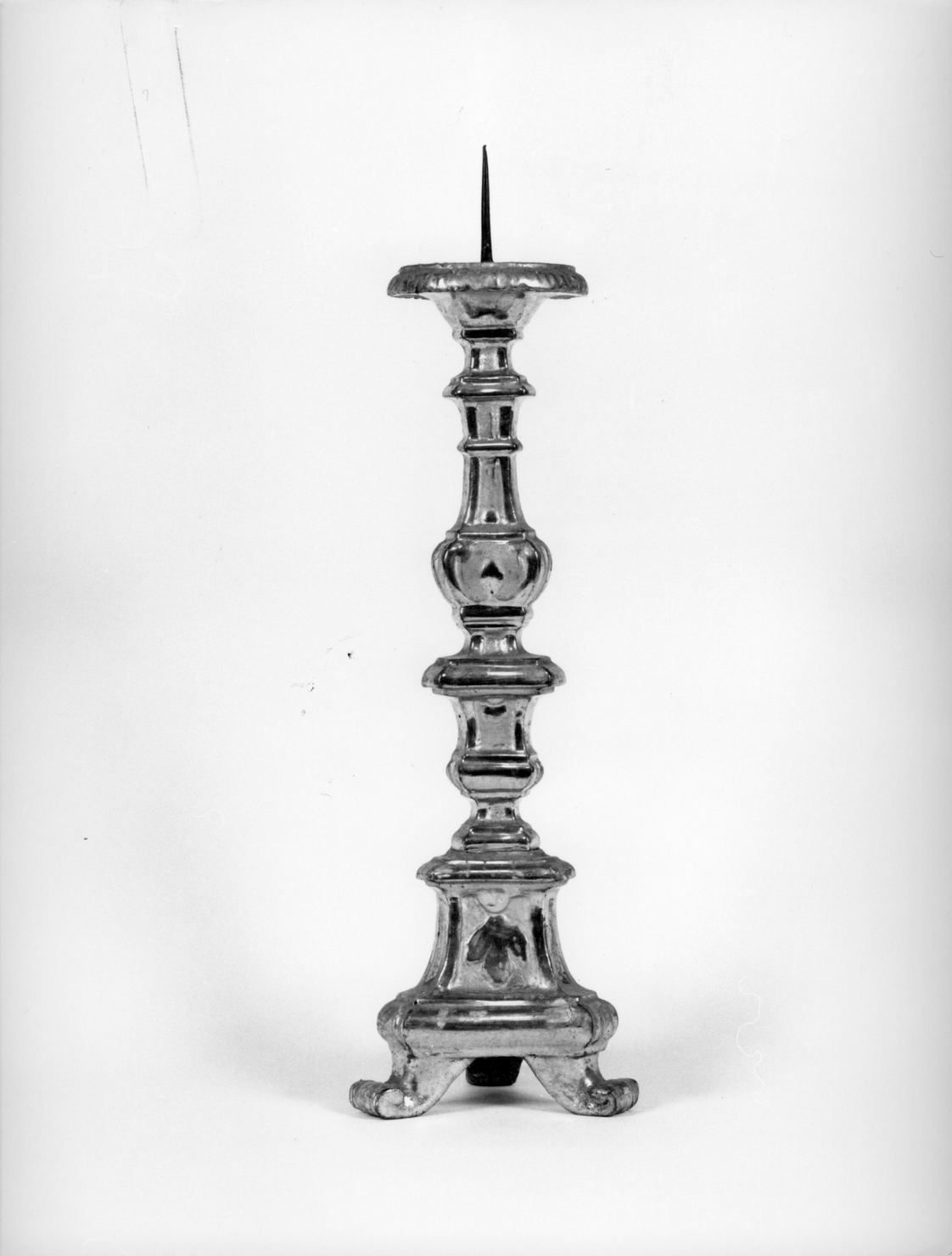 candeliere d'altare, serie - bottega senese (sec. XVIII)