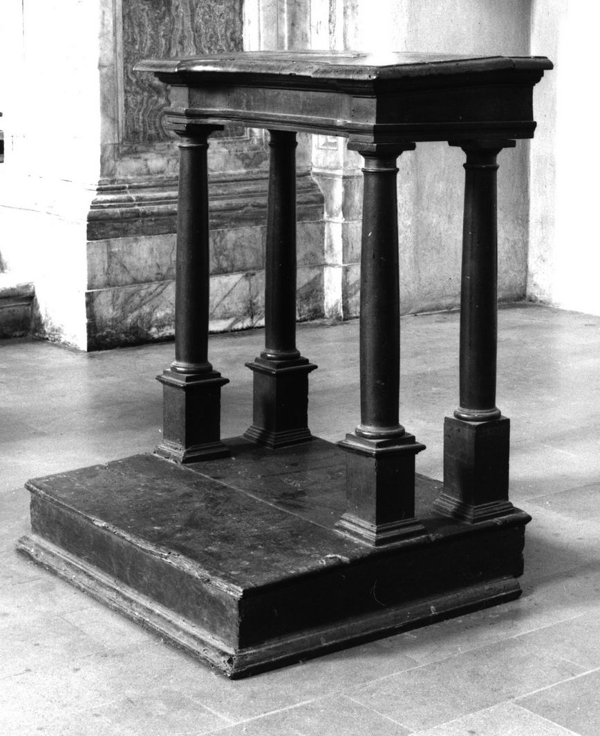 inginocchiatoio - bottega toscana (prima metà sec. XIX)