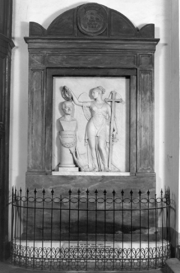 Religione incorona il busto di Marco Landucci (monumento funebre) di Grazzini Gaetano (sec. XIX)