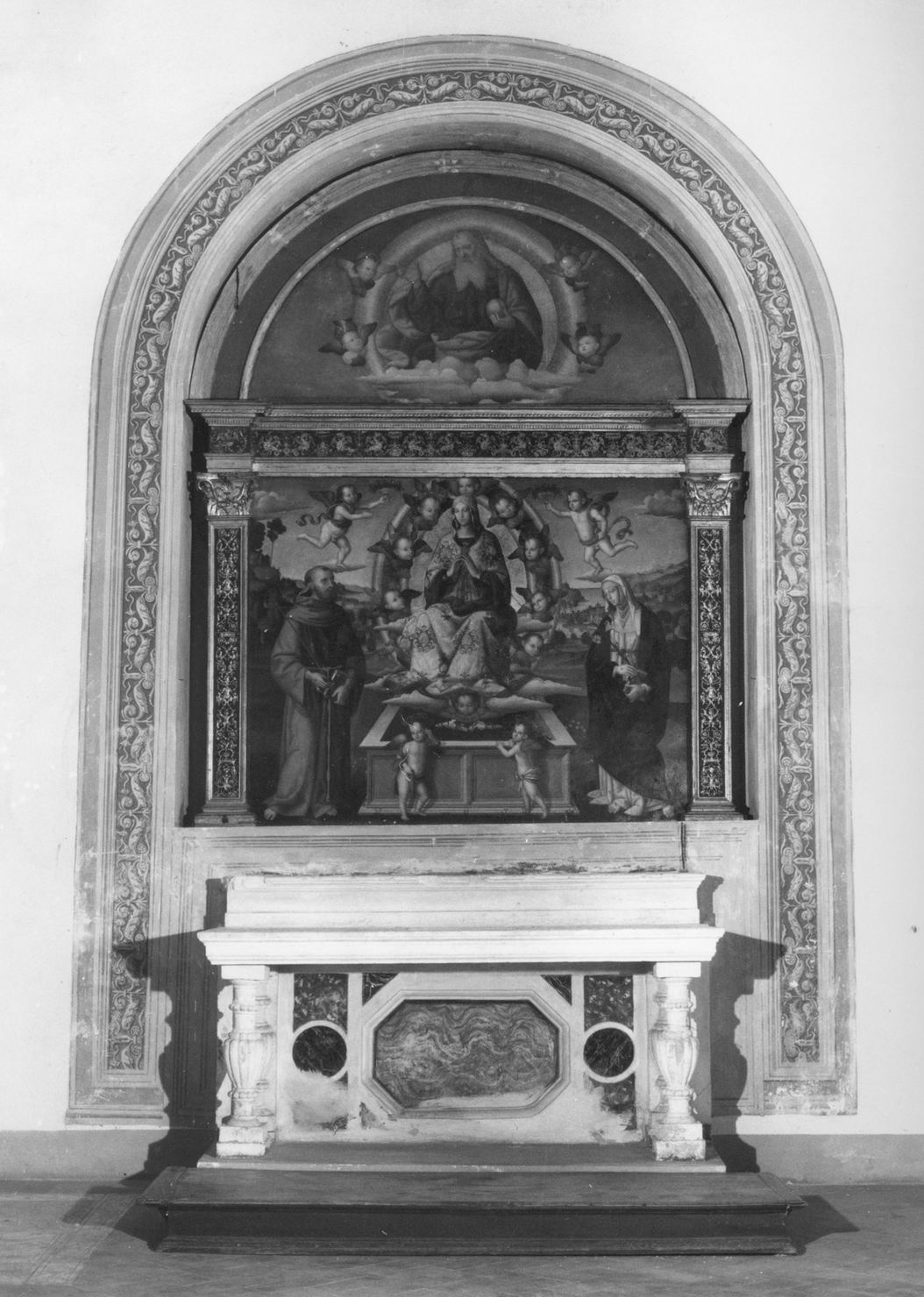 motivi decorativi vegetali (altare) - bottega toscana (prima metà sec. XVI)