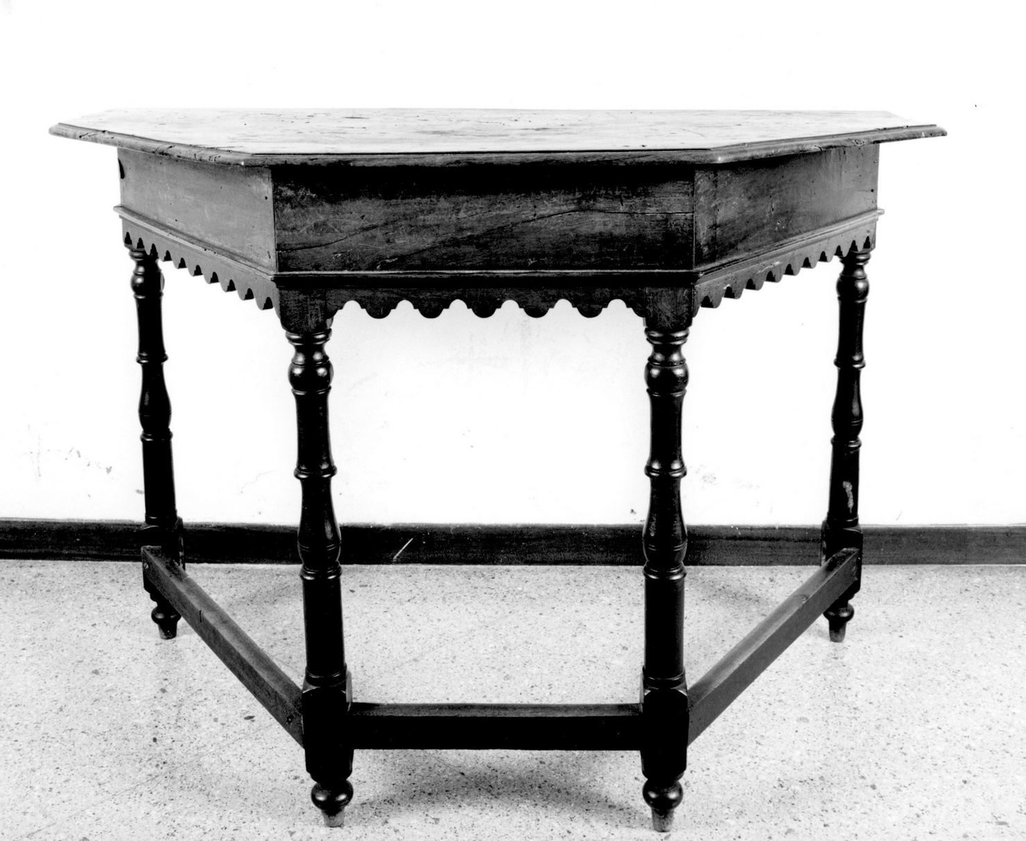 console, serie - manifattura senese (secondo quarto sec. XVII)