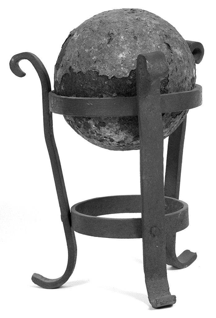 palla da colubrina - produzione toscana (sec. XVI)