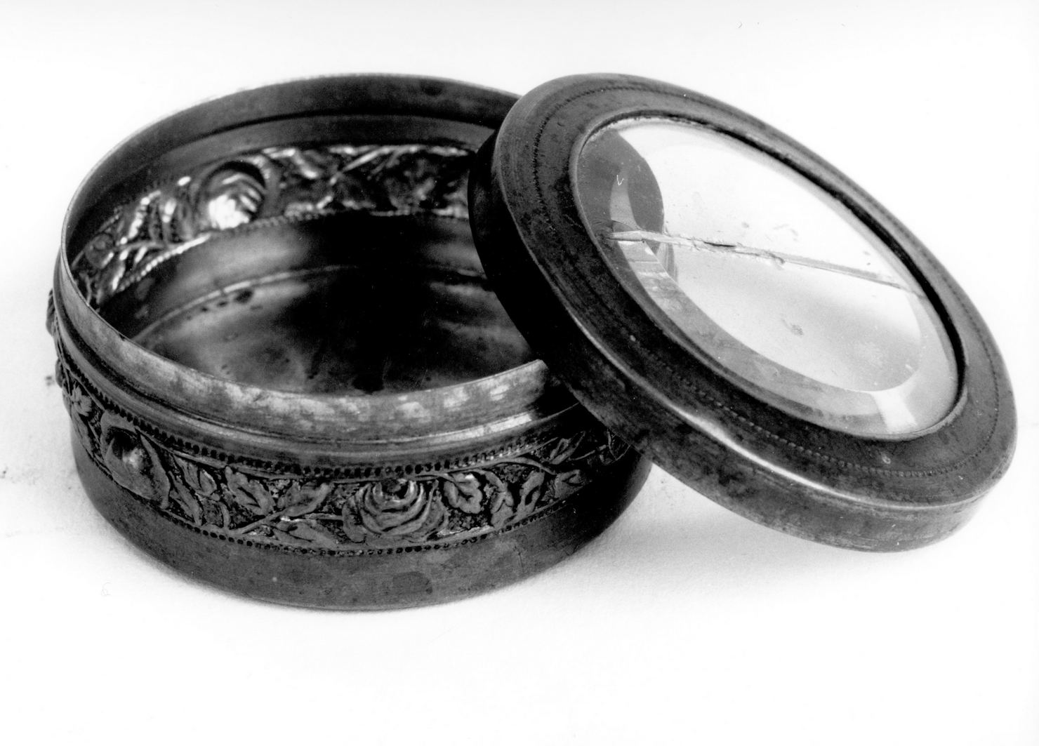 scatola - bottega toscana (prima metà sec. XX)