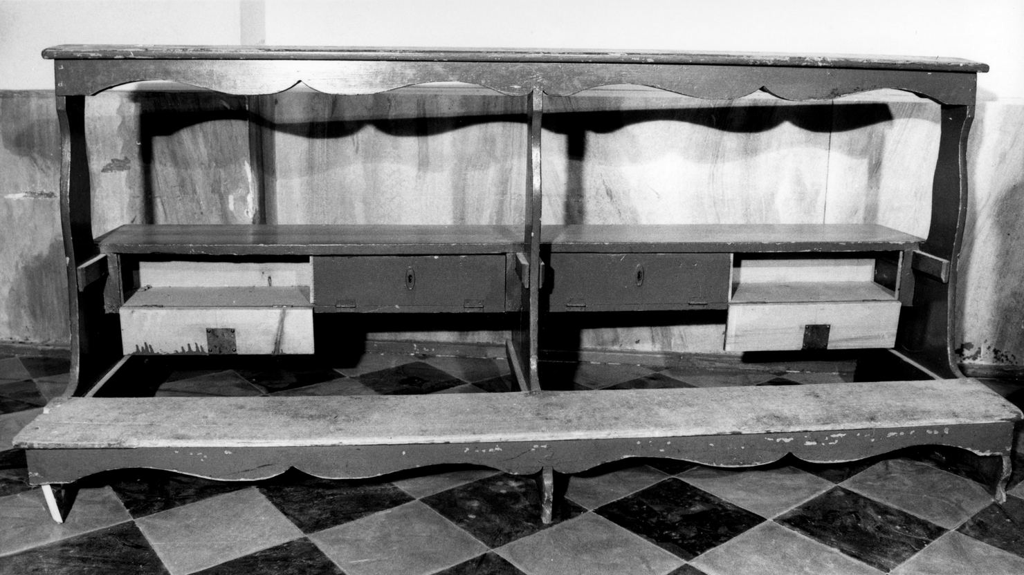 panca con inginocchiatoio, serie - bottega toscana (primo quarto sec. XX)