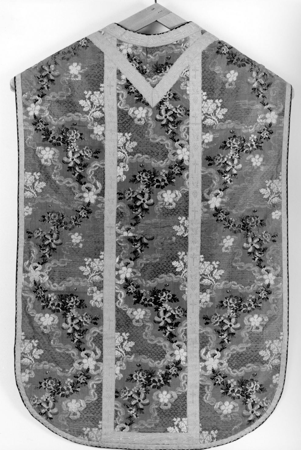 motivi decorativi floreali (pianeta, elemento d'insieme) - manifattura italiana (terzo quarto sec. XVIII)