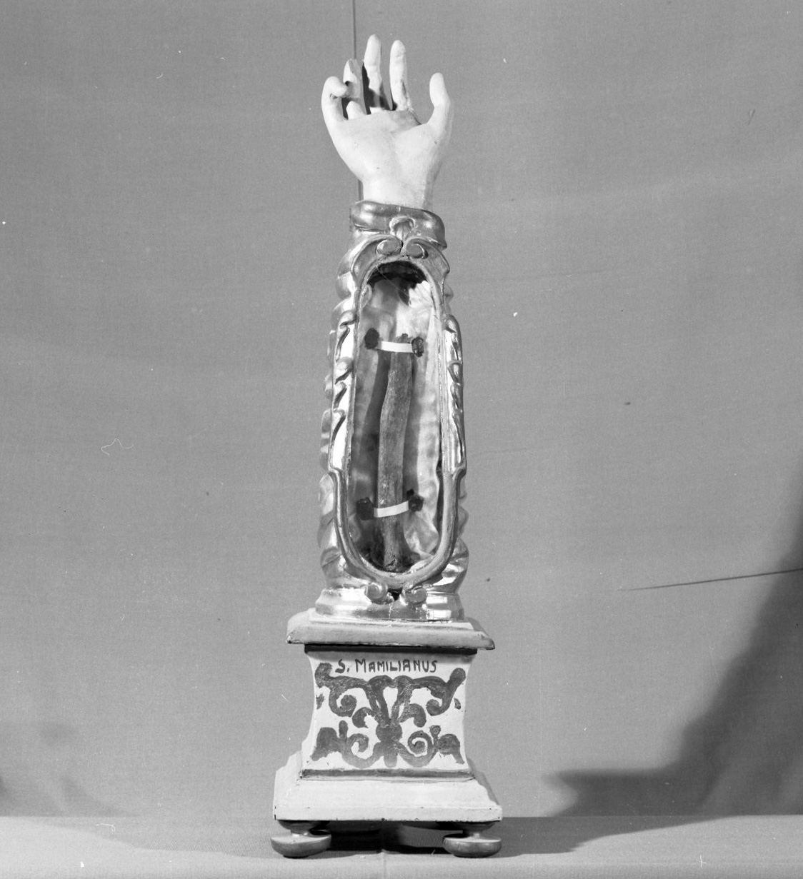 reliquiario antropomorfo - a braccio - bottega toscana (sec. XIX)