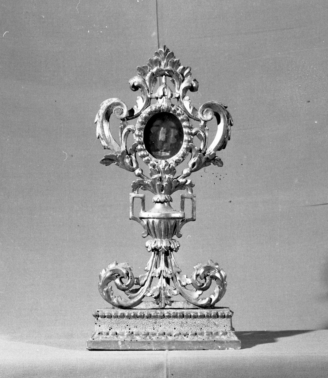 reliquiario - a ostensorio - bottega toscana (fine/inizio secc. XVIII/ XIX)