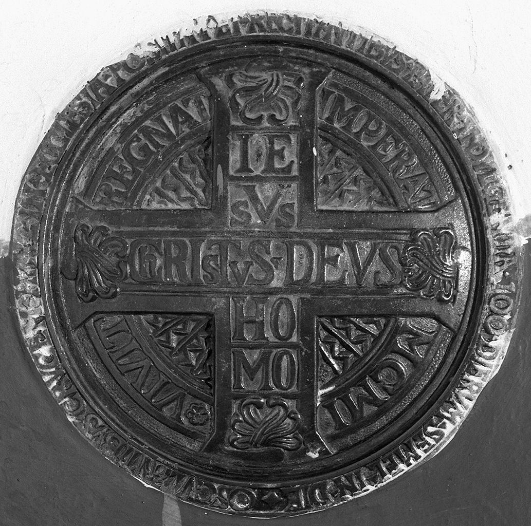 croce (targa devozionale) - bottega toscana (sec. XX)