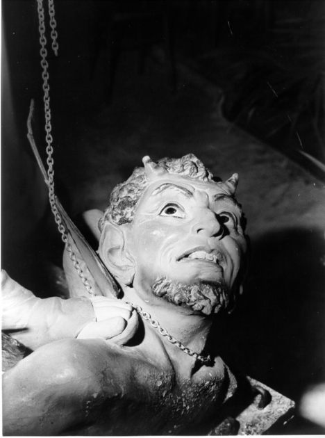 San Michele Arcangelo combatte Satana (scultura, insieme) - ambito italiano (prima metà sec. XX)