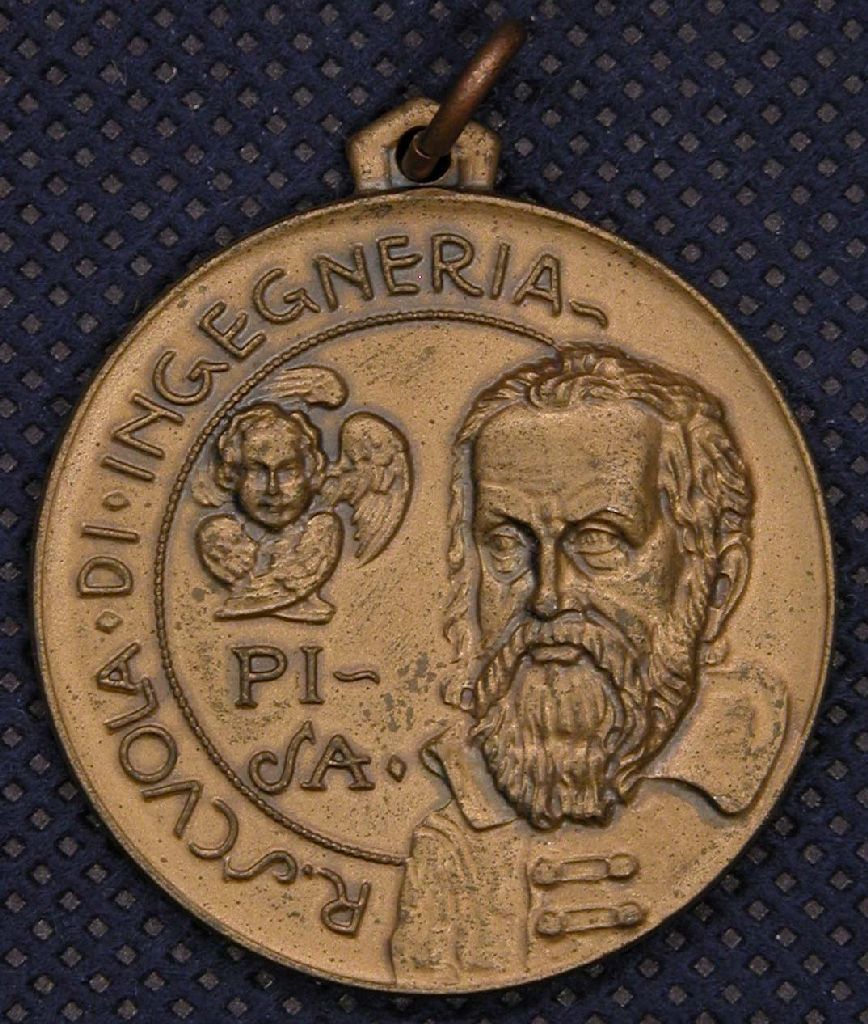 Diritto: Busto di Galileo Galilei, Cherubino e iscrizione; Rovescio: nel mezzo uuna targhetta su fascio littorio, in basso due rami di quercia (medaglia) di Nelli M (sec. XX)