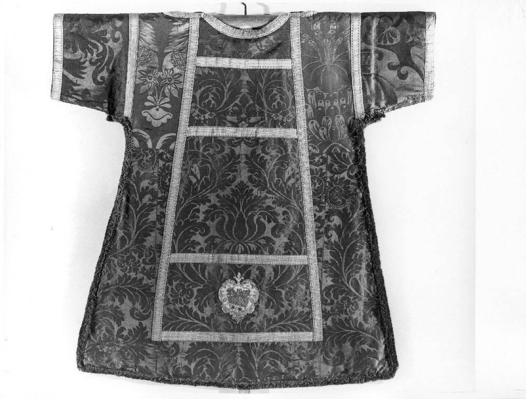 dalmatica - manifattura italiana, manifattura genovese, manifattura fiorentina (metà sec. XVII, sec. XVII, sec. XVIII)